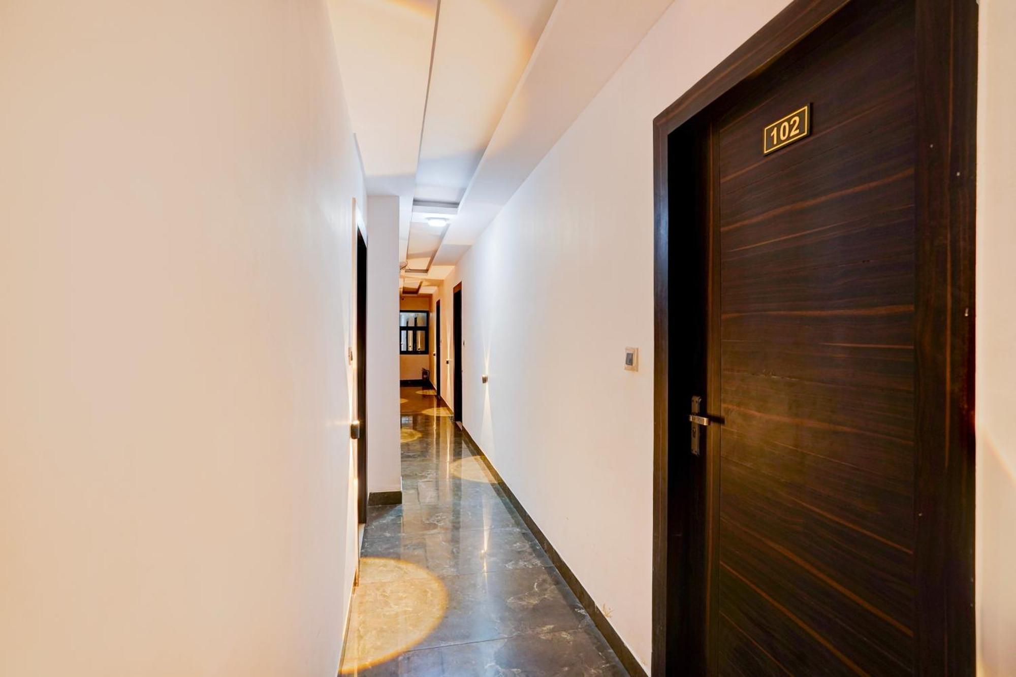 Super Hotel O Haridwar Near Shanti Kunj Raiwala エクステリア 写真